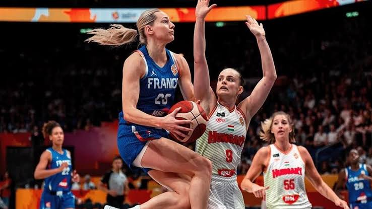 Mondial féminin de basket : les Bleues tombent face à l’intouchable Team USA