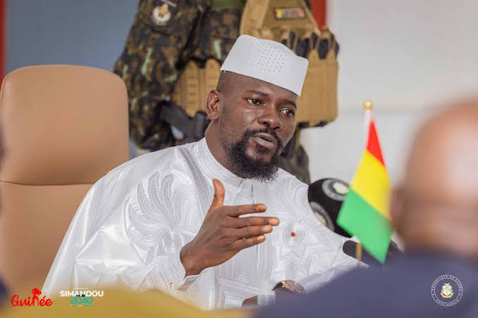 Guinée : France 24 interdite après une erreur éditoriale sur Mamadi Doumbouya