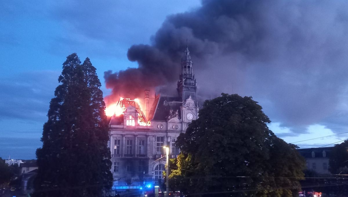France : la colère sociale explose, la lutte contre la vie chère dégénère dans plusieurs villes