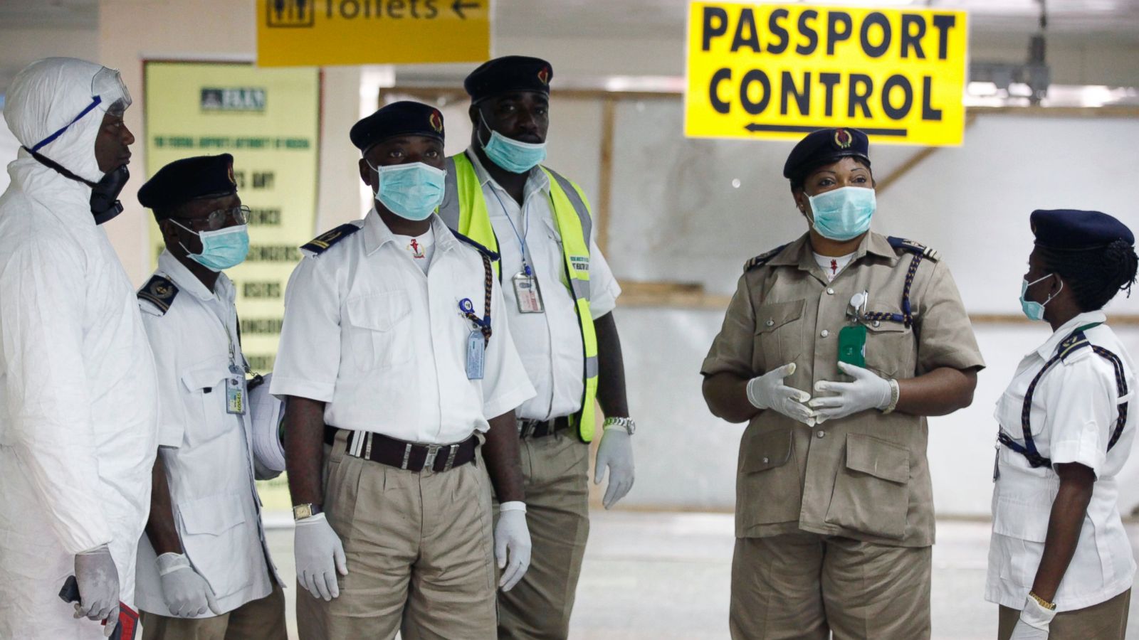 Ebola au Nigeria : 44 contacts sous surveillance après la détection d’un cas importé