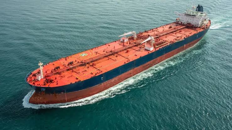 États-Unis – Russie : un premier pétrolier chargé de diesel russe met le cap sur New York